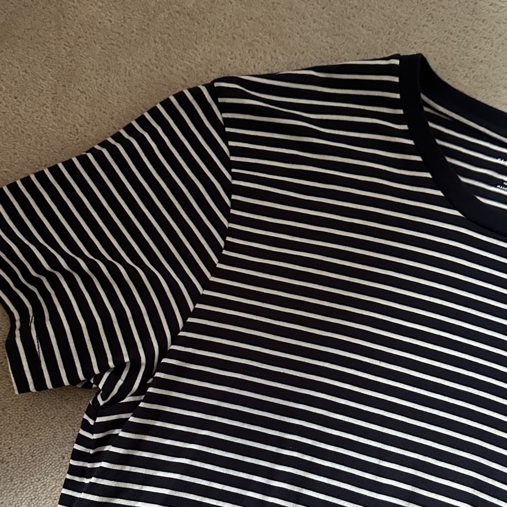 Club Monaco Navy and White Striped Men's Shirt! - Picture 6 of 8